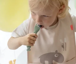 Done by Deer 3 Cubiertos Kiddish Deer Friends Sage^ Cubiertos Infantiles