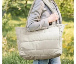 Done by Deer Bolso Tote Acolchado Sand con Cambiador^ Moda Mamá