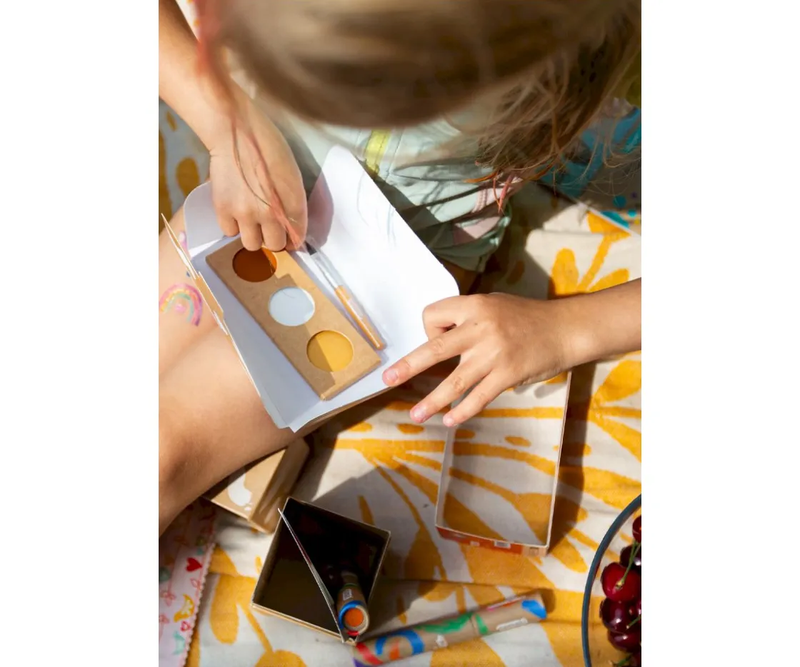 Namaki Caja de Maquillaje Vida Salvaje^Niños Pintura De Uñas, Brillos Y Tattoos