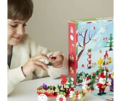 Niños Plus Plus Calendario de Adviento Santa's World 600 Piezas