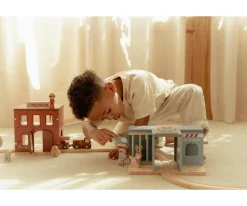 Niños Little Dutch Comisaría de Policía FSC