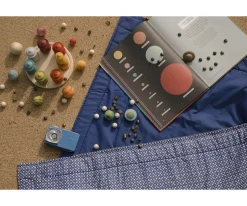 Niños Grapat Dear Universe