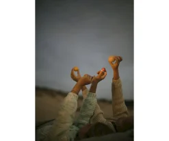 Niños Grapat Dear Universe