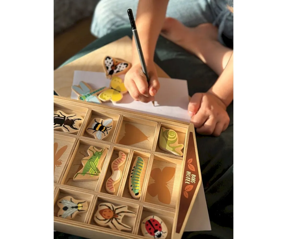 Niños Tender Leaf El Hotel de los Bichos