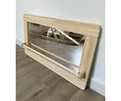 Niños Ethos Wood Espejo Montessori Pequeño con Barra de Madera