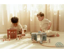 Niños Little Dutch Estación de Bomberos FSC Nueva