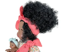 Nines d'Onil Muñeca Alika con Bebé Pelo Rizado Coral^Niños Muñecos