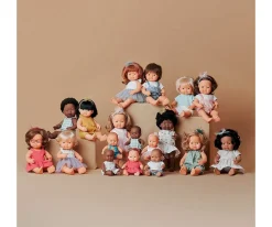 Niños Miniland Muñeca Latinoamericana My Friends & Me 38 cm