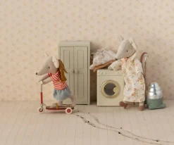 Maileg Patinete Ratón Rojo^Niños Casa De Muñecas De Madera