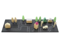 Niños Kiko+ Pequeña Ciudad Machi