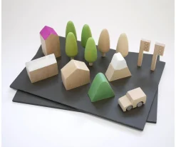 Niños Kiko+ Pequeña Ciudad Machi