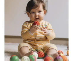 Niños Oli & Carol Set 3 Pelotas Sensoriales, Mordedor y Juguete de Baño Fruit Salad
