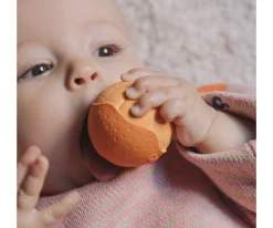 Niños Oli & Carol Set 3 Pelotas Sensoriales, Mordedor y Juguete de Baño Fruit Salad