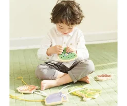 Niños Classic world Set Enhebrar Free jungle